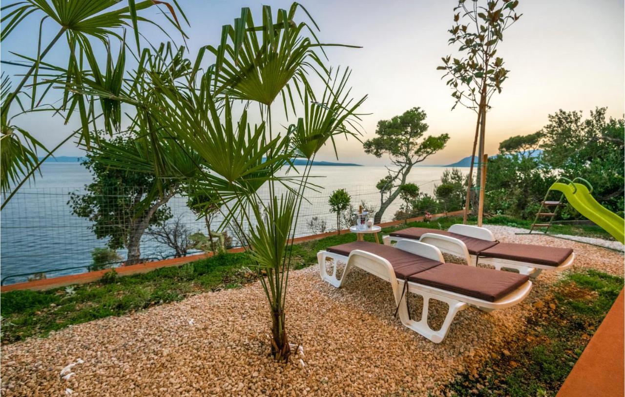 Holiday Home Villetta Belveder Baška Voda Exteriér fotografie