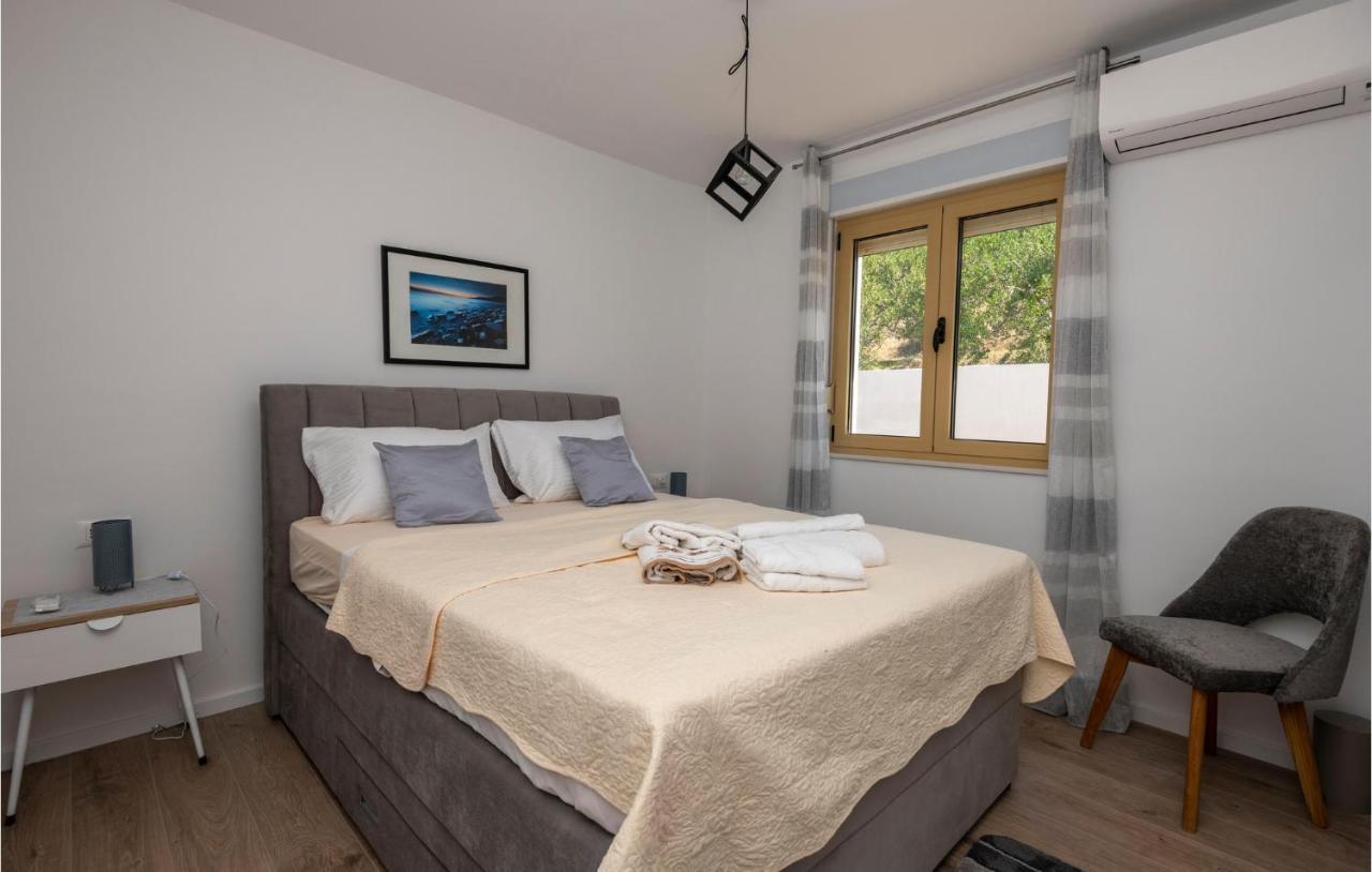 Holiday Home Villetta Belveder Baška Voda Exteriér fotografie
