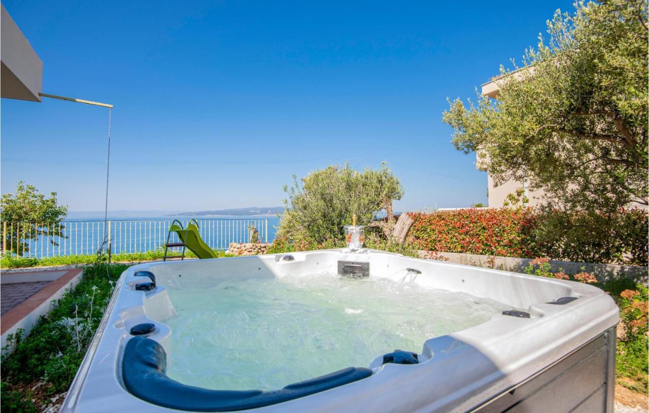 Holiday Home Villetta Belveder Baška Voda Exteriér fotografie