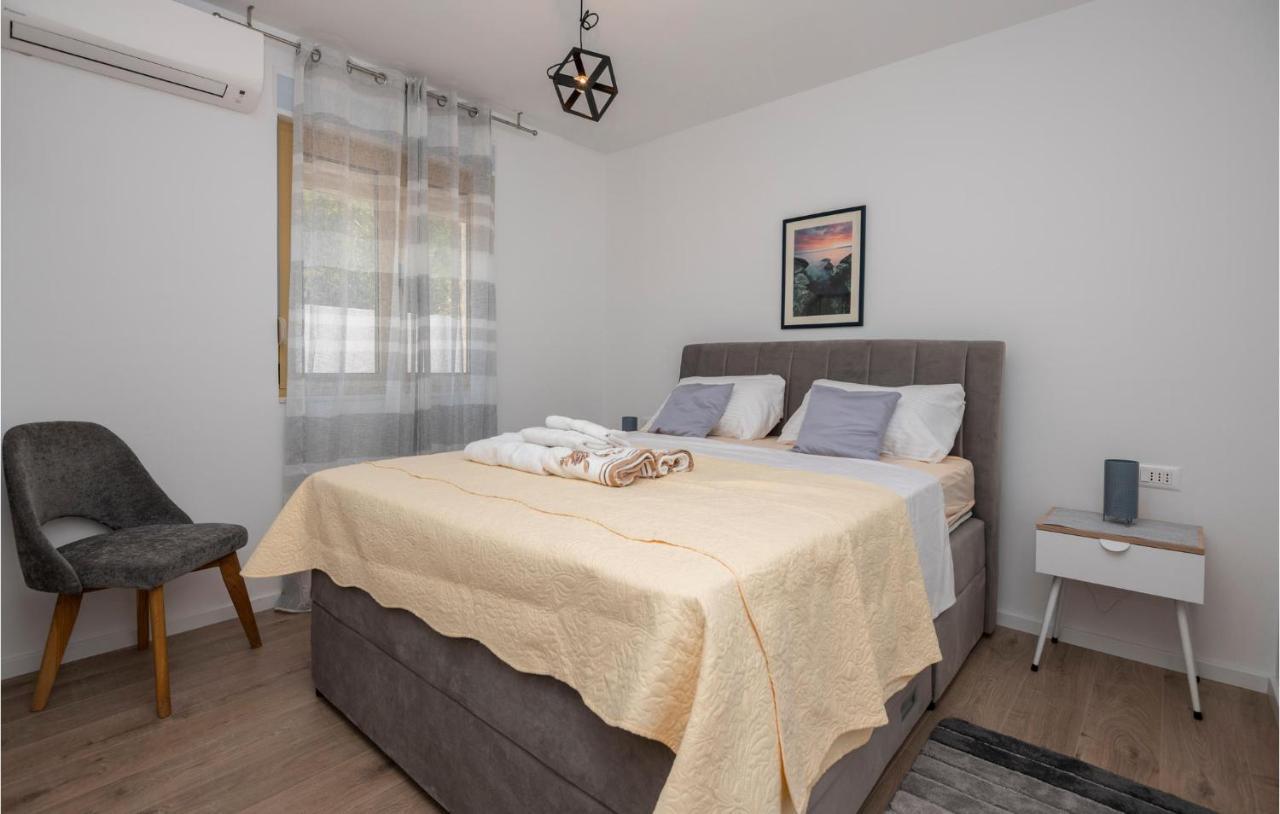 Holiday Home Villetta Belveder Baška Voda Exteriér fotografie