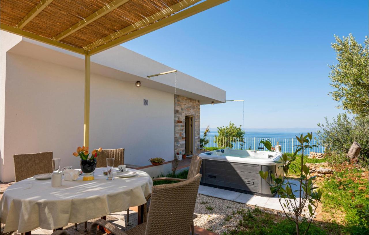 Holiday Home Villetta Belveder Baška Voda Exteriér fotografie